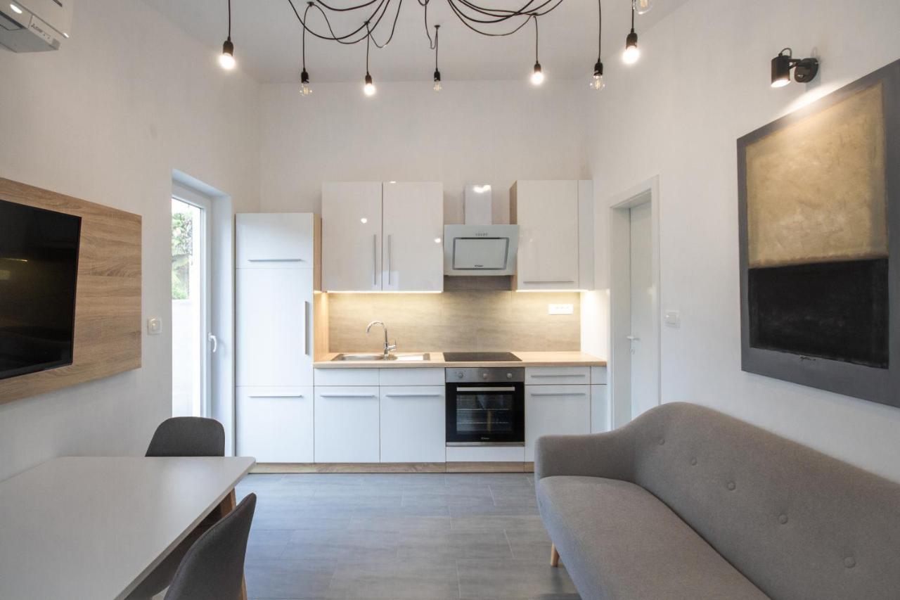 Apartment Denis Rovinj Bagian luar foto